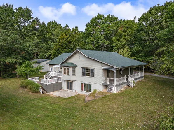 2233 N Sherman Rd, Ludington, MI 49431