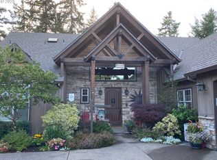 13693 SE Ash St, Milwaukie, OR 97222