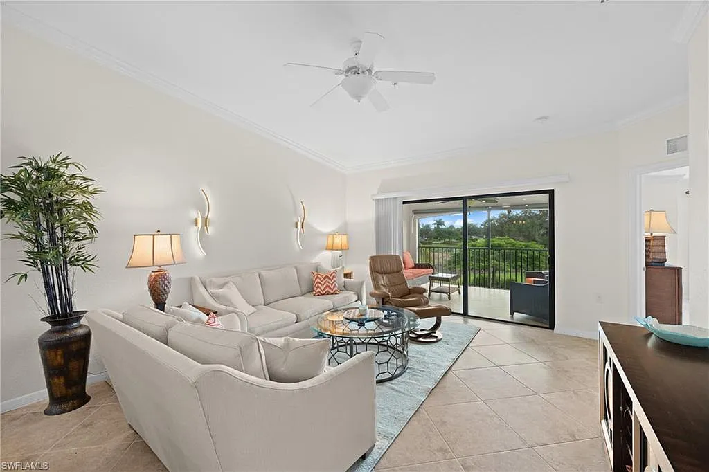 2 bed, 2.0 bath, 1414 sqft, $12,000 — Photo 4