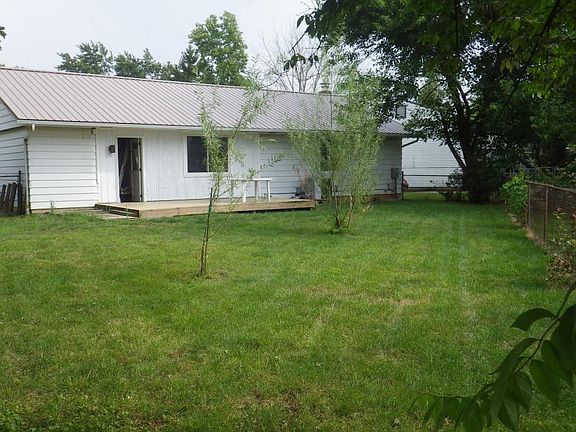 Fenced backyard with deck!