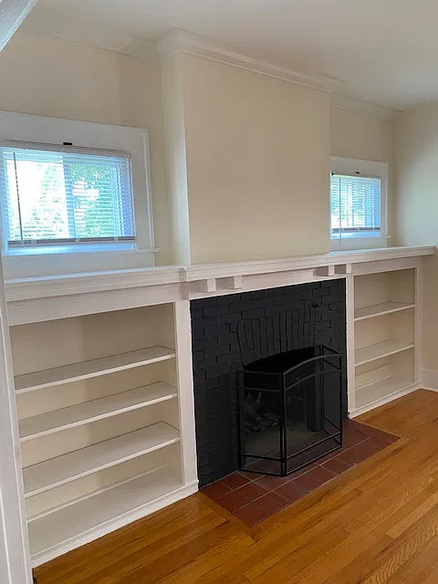 179 Nichols Ave — Photo 2