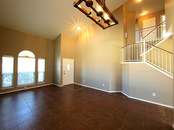 4th image of 5207 White Rock Dr