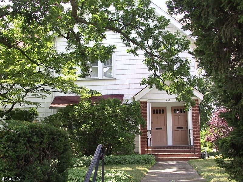 1st image of 266 Park St #1