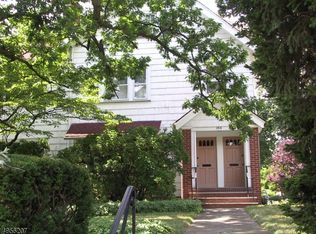 266 Park St #1, Montclair, NJ 07043