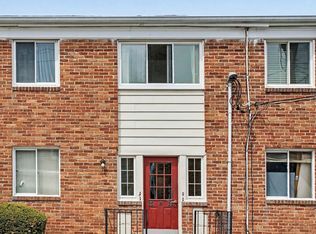 32718 Grand River Ave Unit C10, Farmington, MI 48336