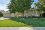 S Hunt Rd-S1009-001.jpg