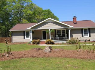 982 Dixie Rd, Covington, GA 30014