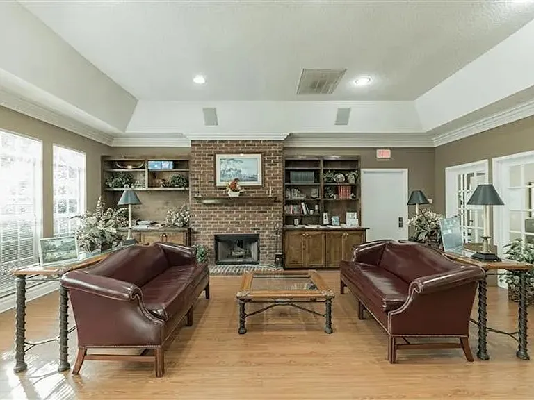 Chandler Ridge — Photo 1
