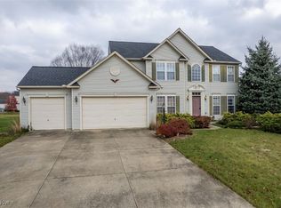 9343 Buttercup Ct, North Ridgeville, OH 44039