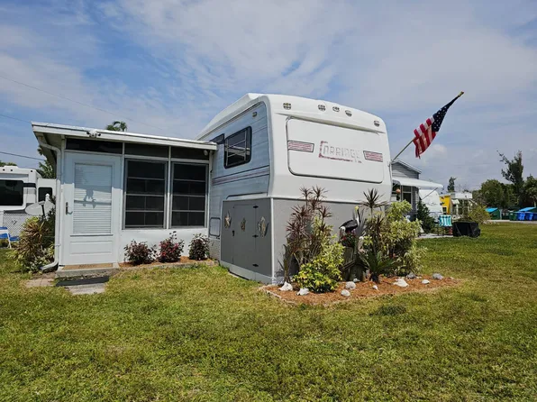 15175 Stringfellow Rd #137, Bokeelia, FL 33922