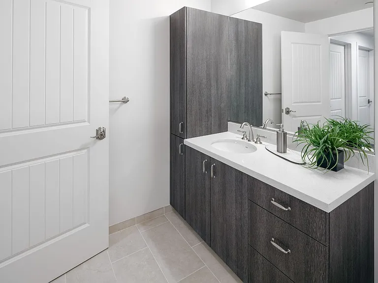 The Windward Apartments — Photo 6