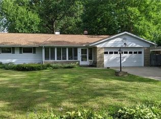 34 Coventry Dr, Painesville, OH 44077
