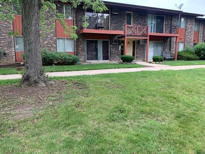 247 N Neltnor Blvd #E-1A, West Chicago, IL, 60185