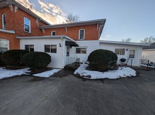 5165 E Lake Rd APT D, Sheffield Lake, OH 44054