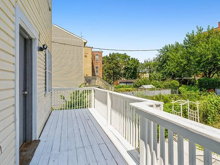76 Storms Ave #2 — Photo 5