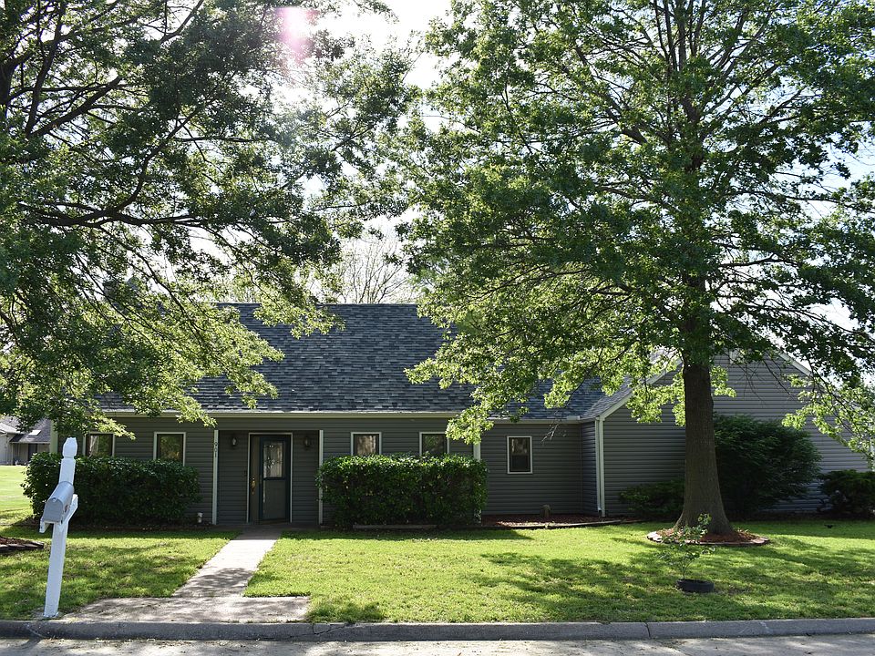 901 S Gretchen