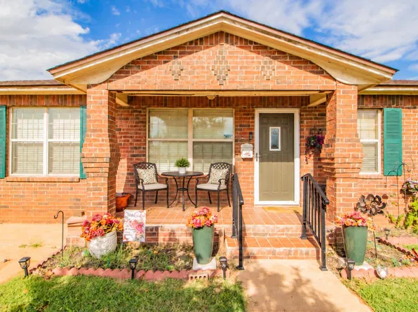 407 E Lanny Ave, Brownfield, TX 79316