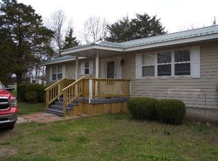 285 Tanglewood Dr, Marshfield, MO 65706