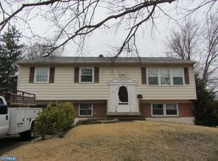 219 Winston Rd, Mount Laurel, NJ 08054