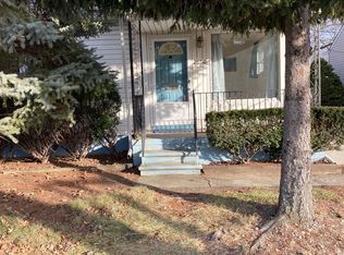 2650 Greenfield Rd, Berkley, MI 48072