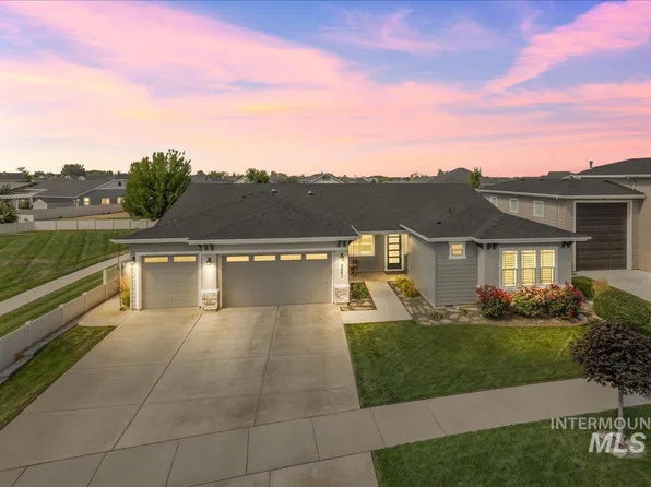 5561 W Torana Dr, Meridian, ID 83646