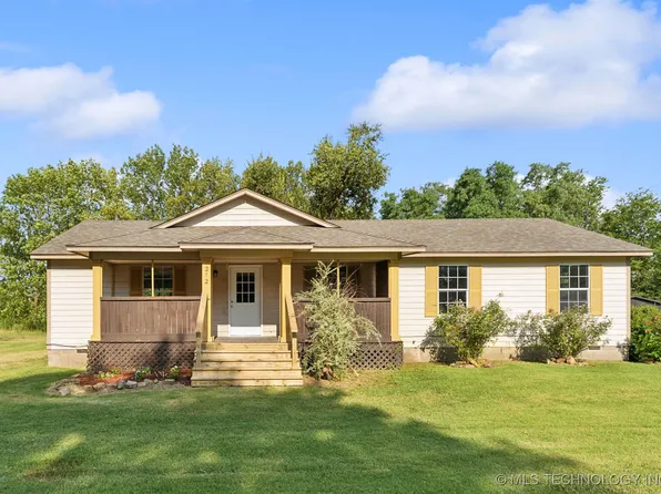 212 S Cedar St, Talala, OK 74080