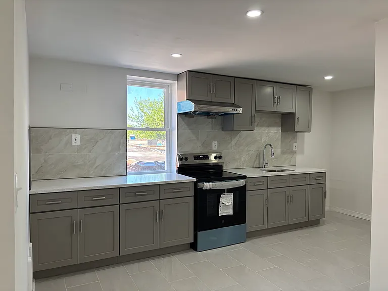 5903 N Broad St #2 — Photo 2