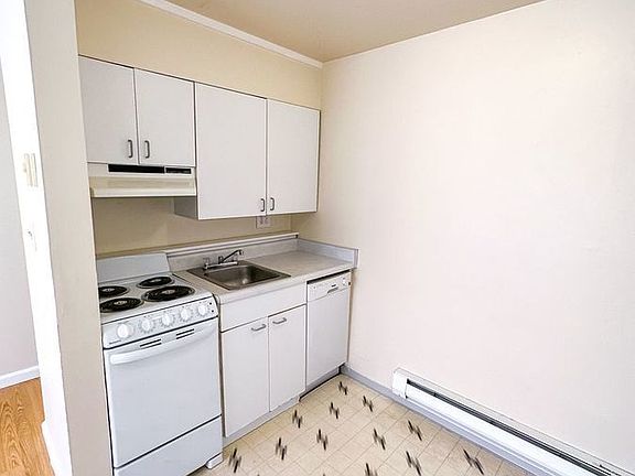5th image of 706 Belmont Ave E APT 203