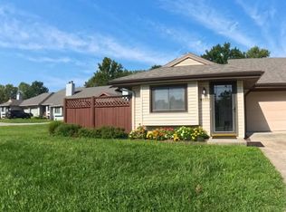4022 10th Ave, Leavenworth, KS 66048