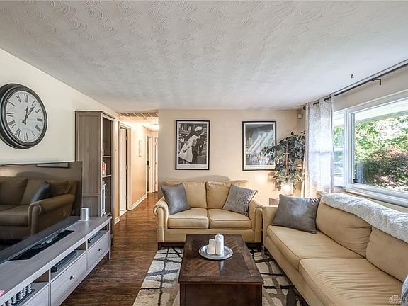 5th image of 5972 Leycross Dr