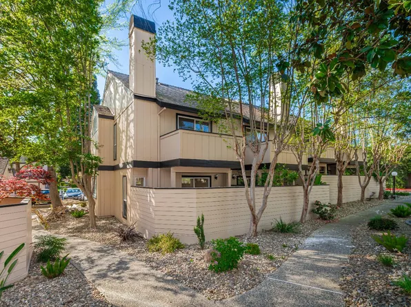 9112 Madison Green Ln APT 22, Orangevale, CA 95662