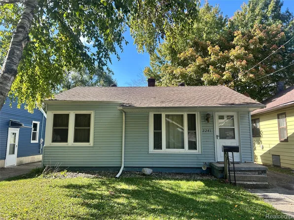 2241 Taft St, Saginaw, MI 48602