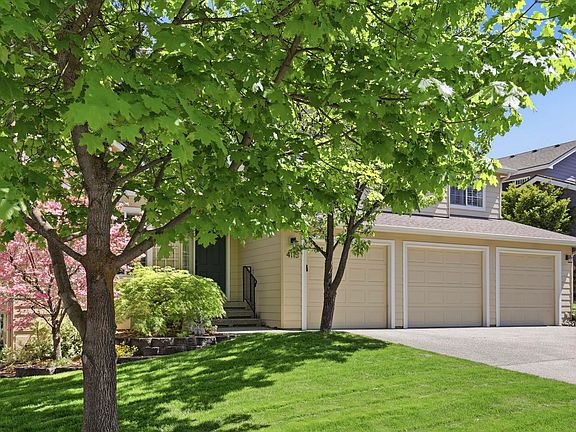 2nd image of 4115 S Bellegrove Ln