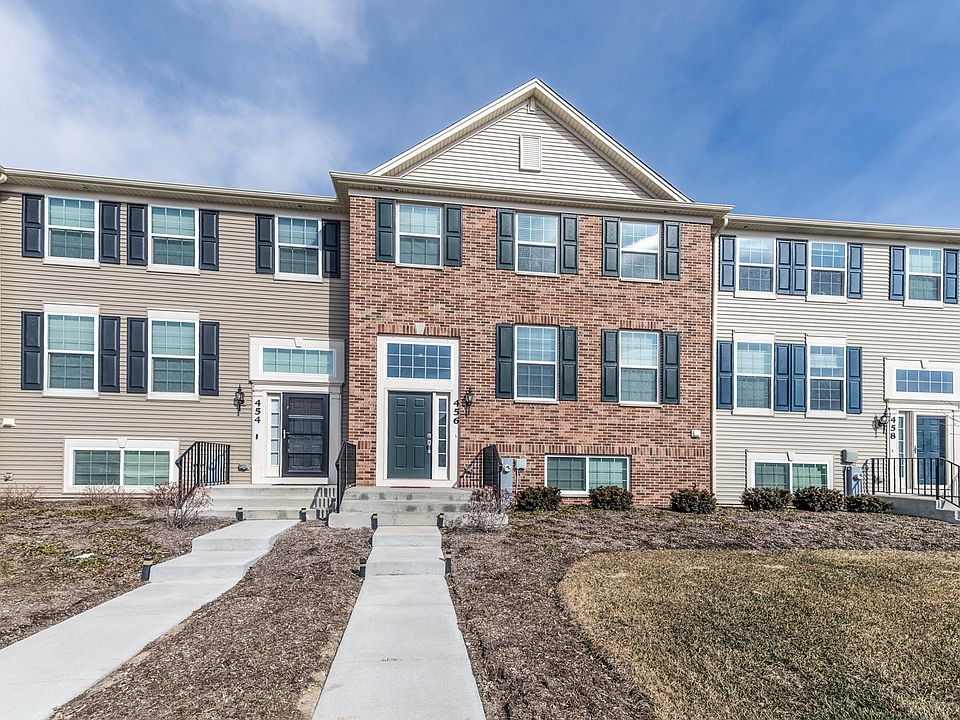 1st image of 456 Town Center Blvd #456