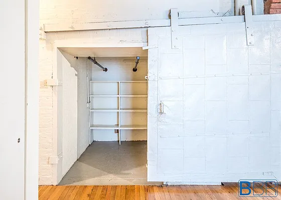 Rented by Brooklyn Bridge | media 13