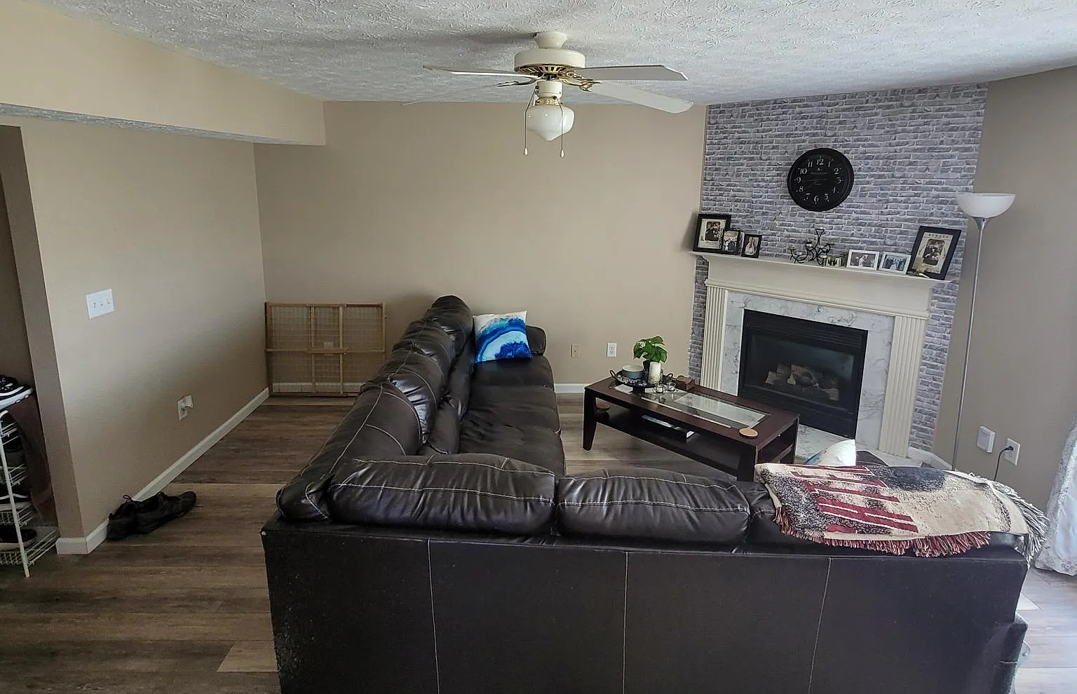 3233 Hopkins Ct — Photo 4