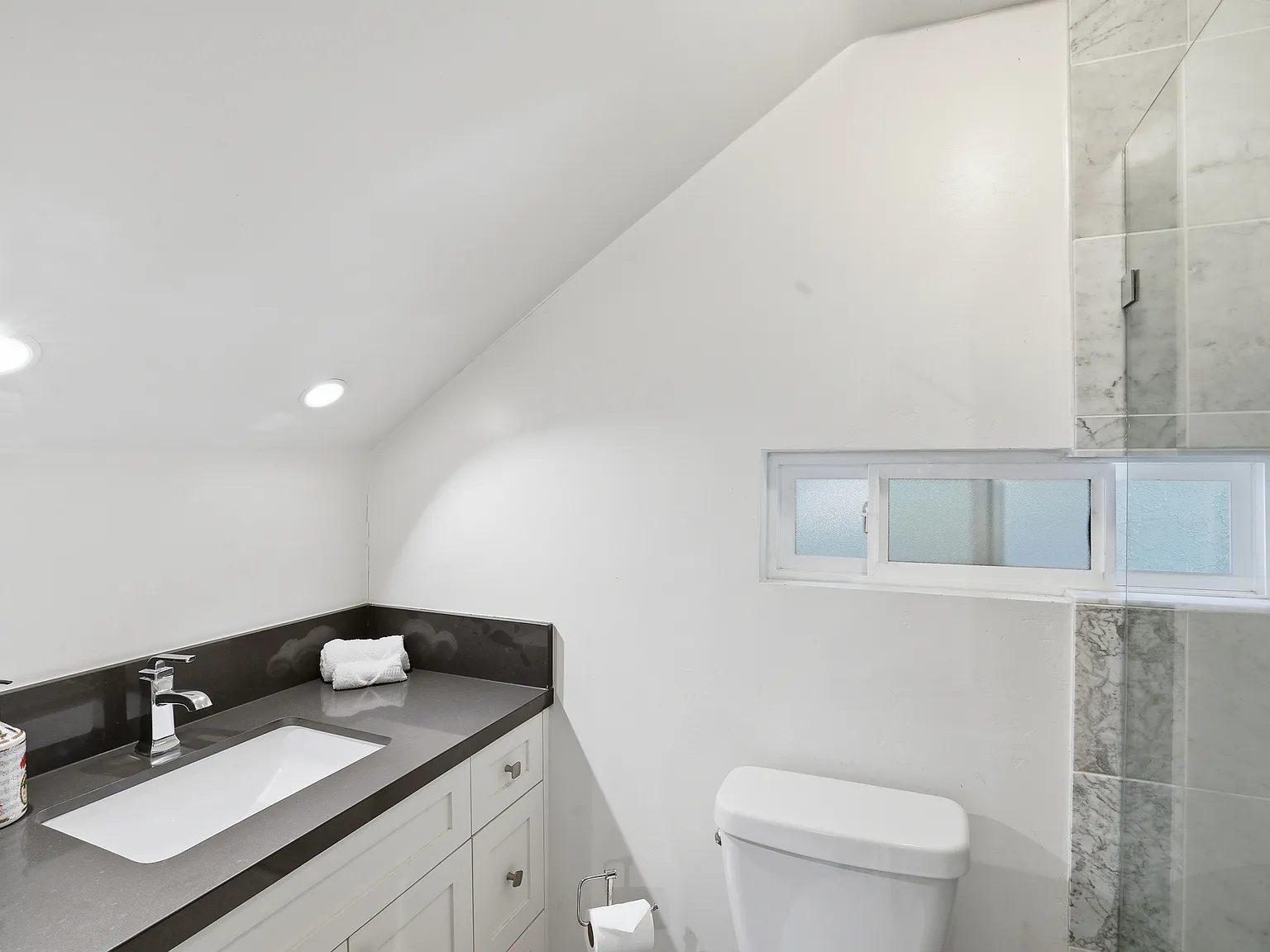 Studio, 650 sqft, $2,000 — Photo 3