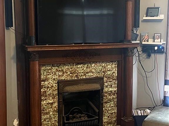 5th image of 505 W 22nd St