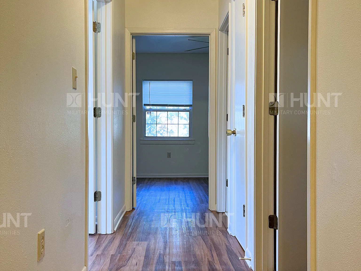 3 bed, 2.5 bath, 1630 sqft, $2,268 — Photo 4