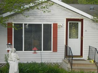 1932 Gear Ave, Fairfield, IA 52556