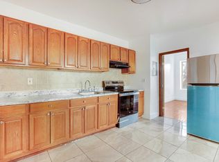 2165 Strauss St APT 2F, Brooklyn, NY 11212