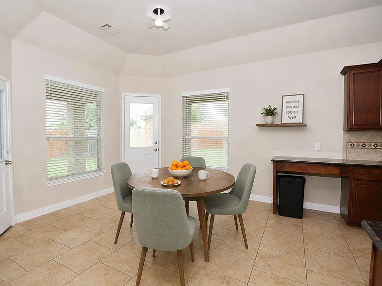 5623 S Denham Ridge Ln — Photo 18