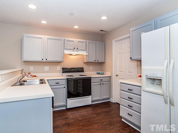 2nd image of 5804 Thistlerock Ln