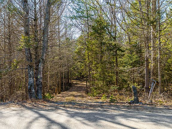 5th image of 1357 Main Road