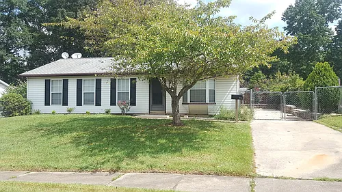 619 Hartwood Ln Photo 1