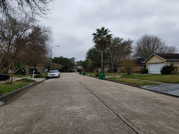 5th image of 19919 River Brook Dr