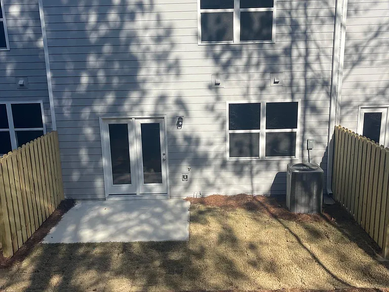 148 Rydal Way — Photo 28