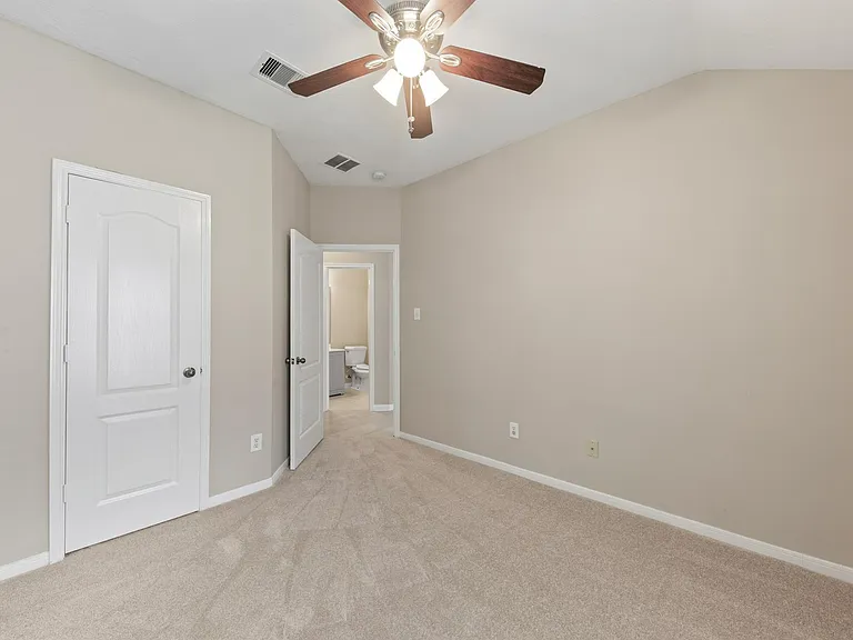 731 Pickett Hill Ln — Photo 28