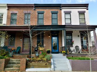 260 Warren St NE, Washington, DC 20002