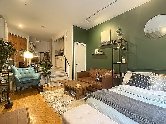 2nd image of 321 E 92nd St APT 2C